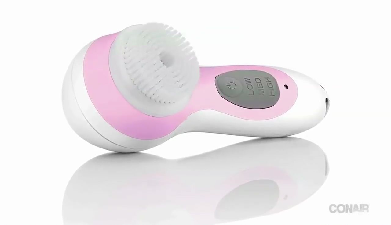 The Conair branding at the end of the video.