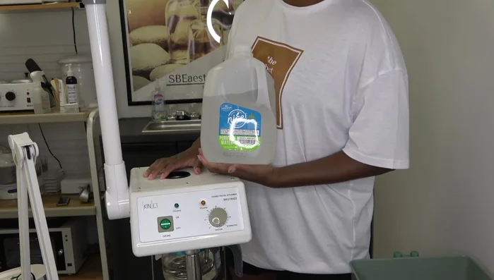 Show how to add herbs to the water reservoir for added benefits (cleansing and hydration).