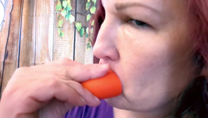 Release the pump and relax your puckered lips while they are being pulled into the pump.