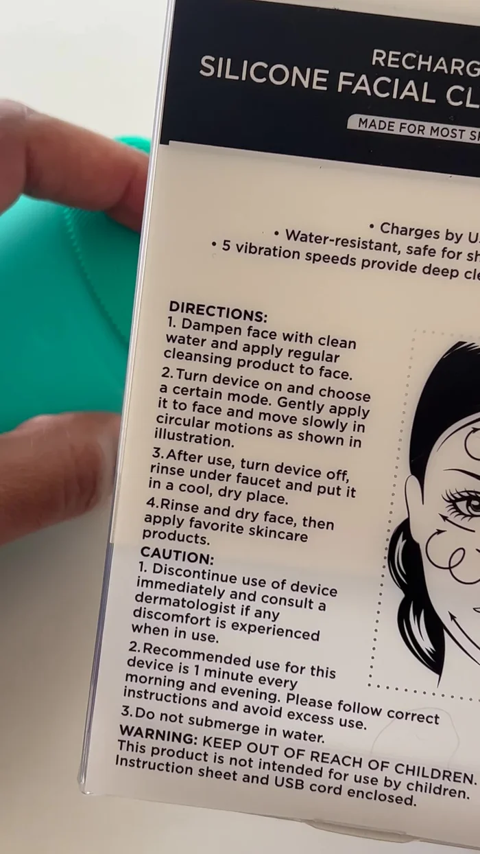 Gently apply the device to your face and move it in slow, circular motions as shown in the diagram (avoiding the eye area).