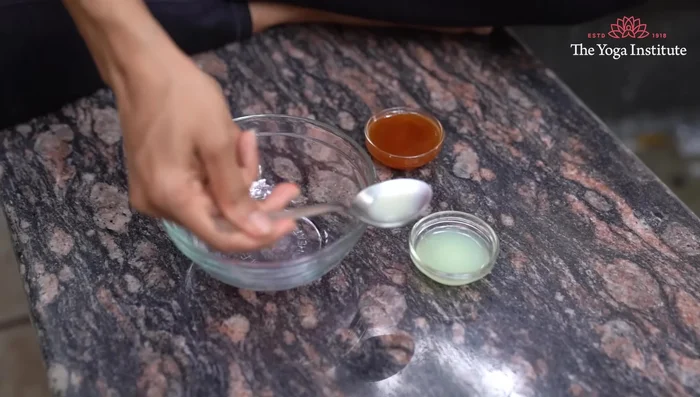 Take half a tablespoon of lemon juice and 1 tablespoon of honey; mix well and apply.