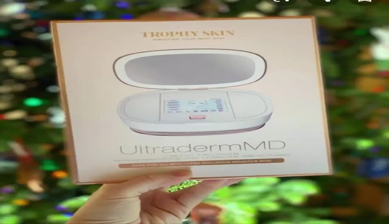 Image showcasing the Ultraderm MD device