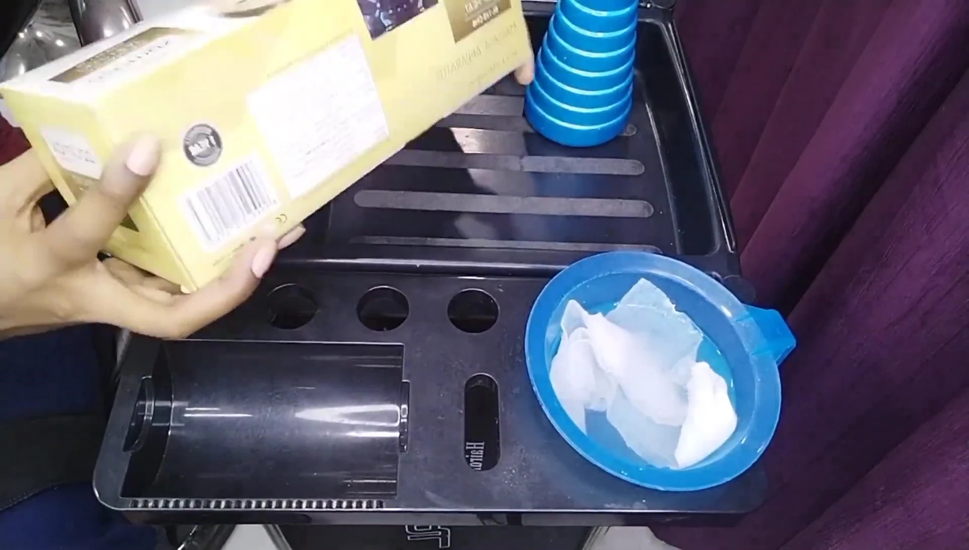 The Max Massager machine package