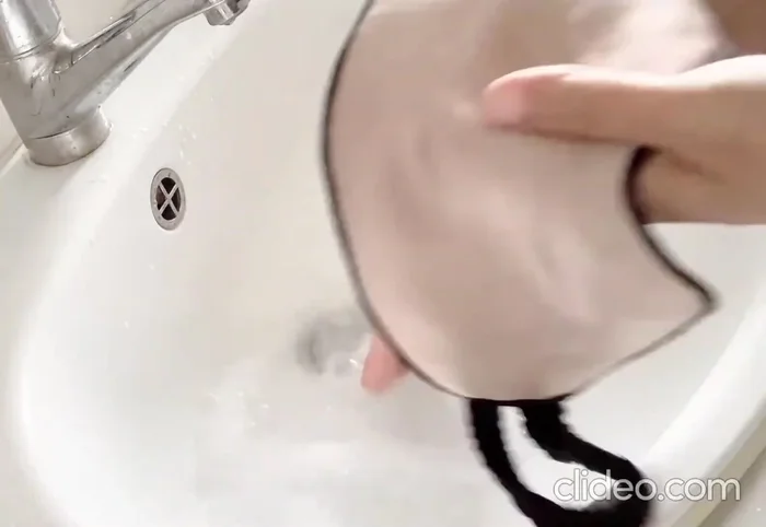 Gently wash the eye mask, squeezing out excess water. Avoid rubbing or twisting.