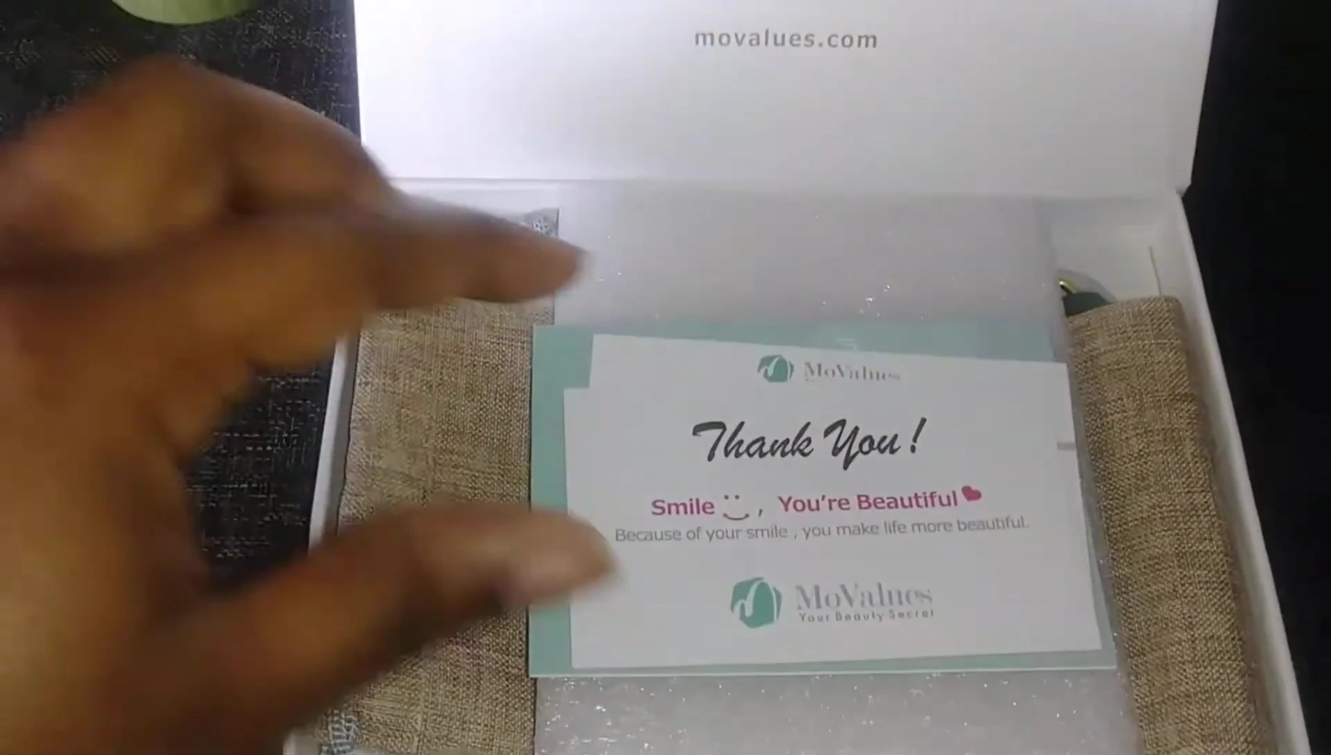 Close-up of the MoValues set packaging and instruction card