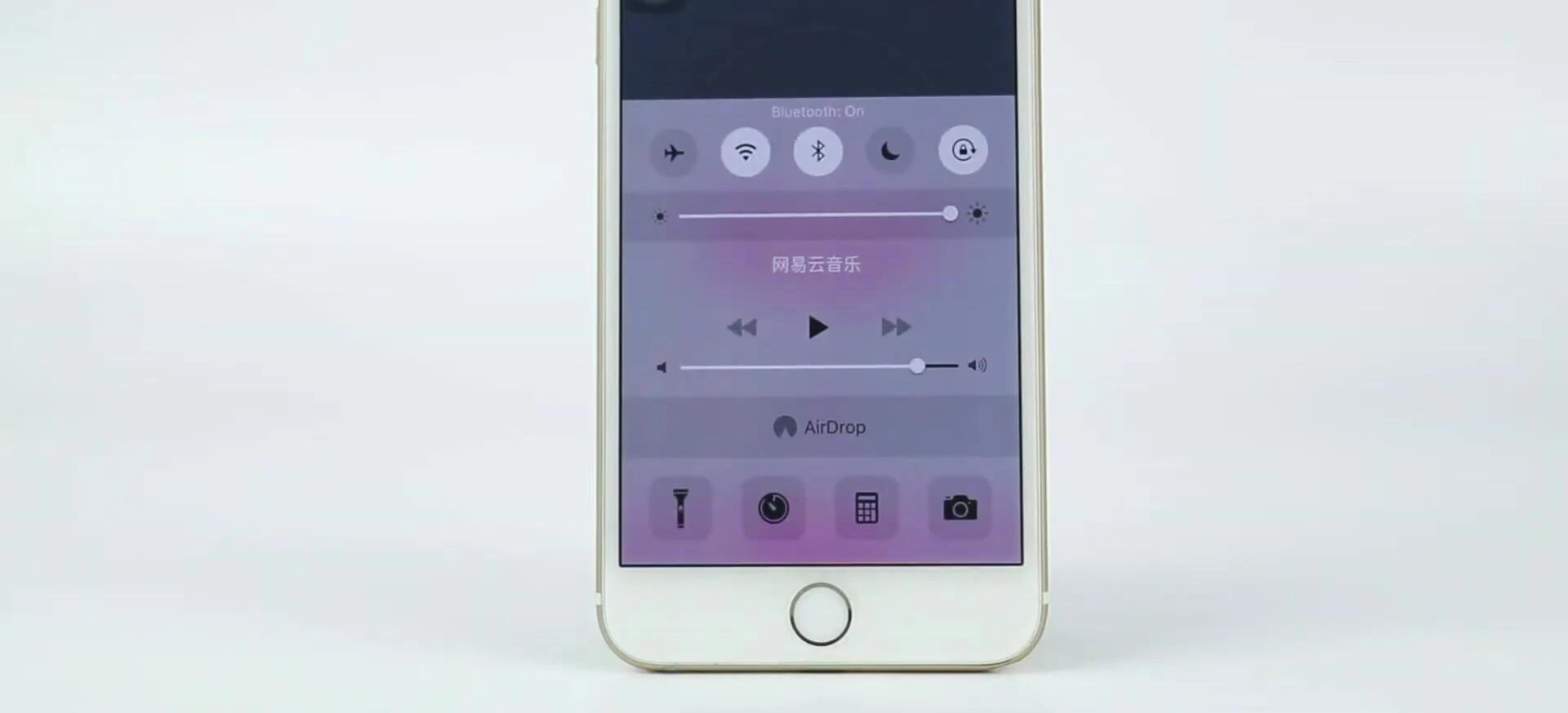 Demonstration of the power button functionality.