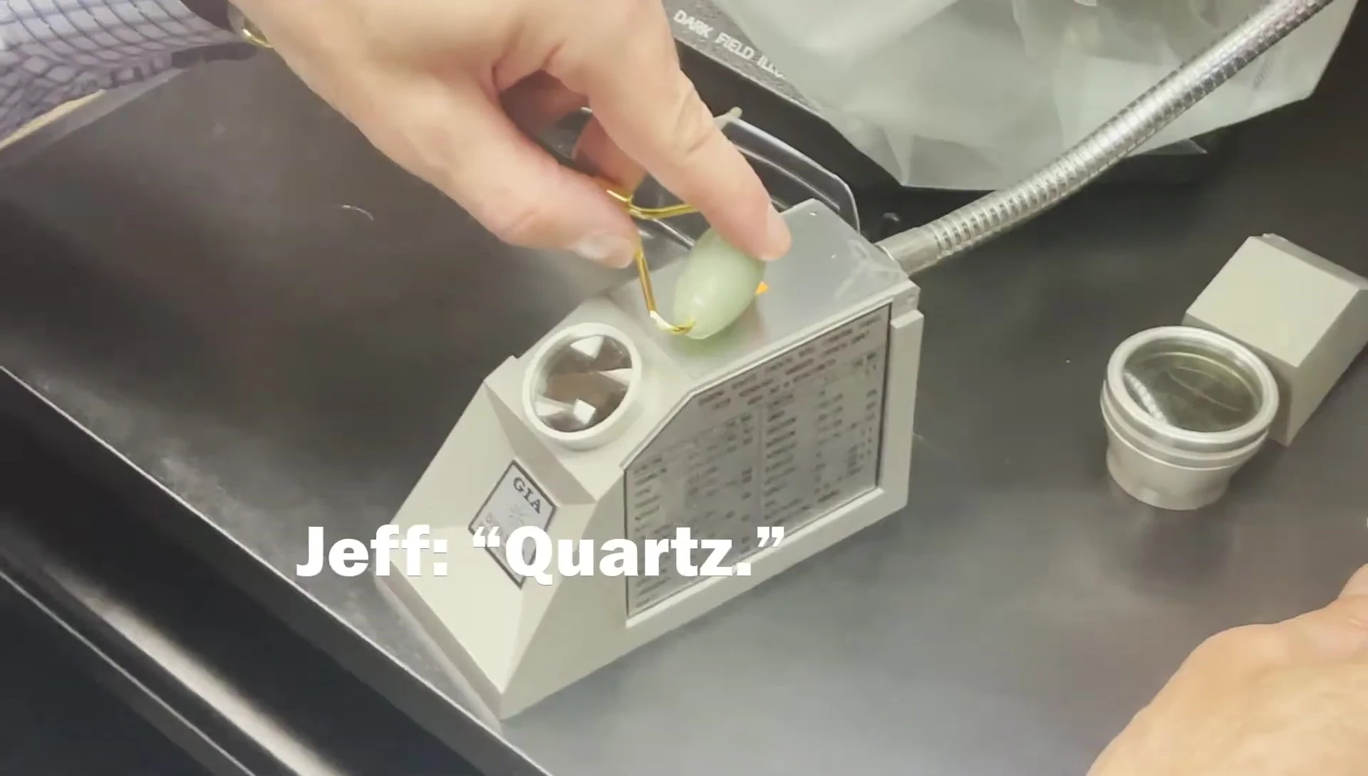 Refractometer test results for Herbivore roller confirming it's quartz