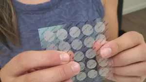Avarelle Gunk Out Pimple Patches Review: Do They Really Work?