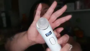 Liberex Blackhead Remover Vacuum Review: Does it Really Work?