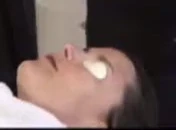 Therapist preparing to start treatment.