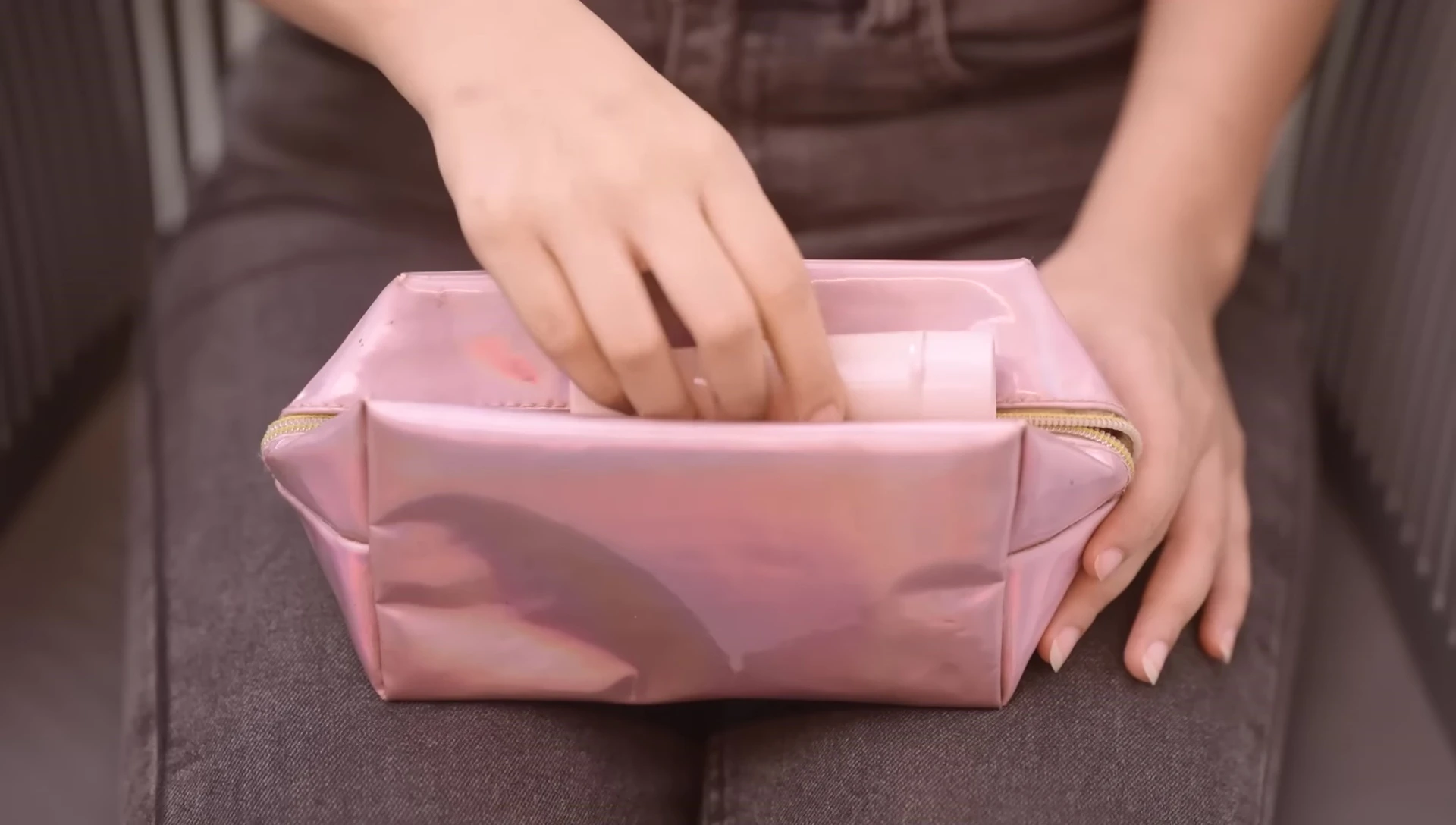 Image suggesting easy portability, maybe in a bag